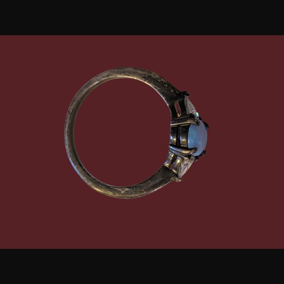 Vintage Avon 925 Sterling Silver Oxidized Opal And CZ Size 8 Ring - Picture 5 of 11